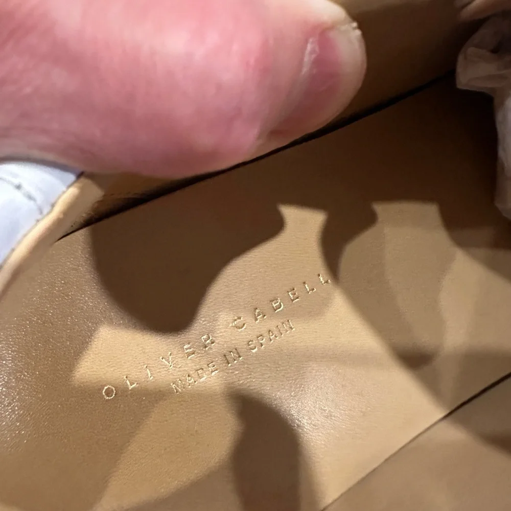 Oliver Cabell Lo White Leather Sneakers - Picture 2 of 9